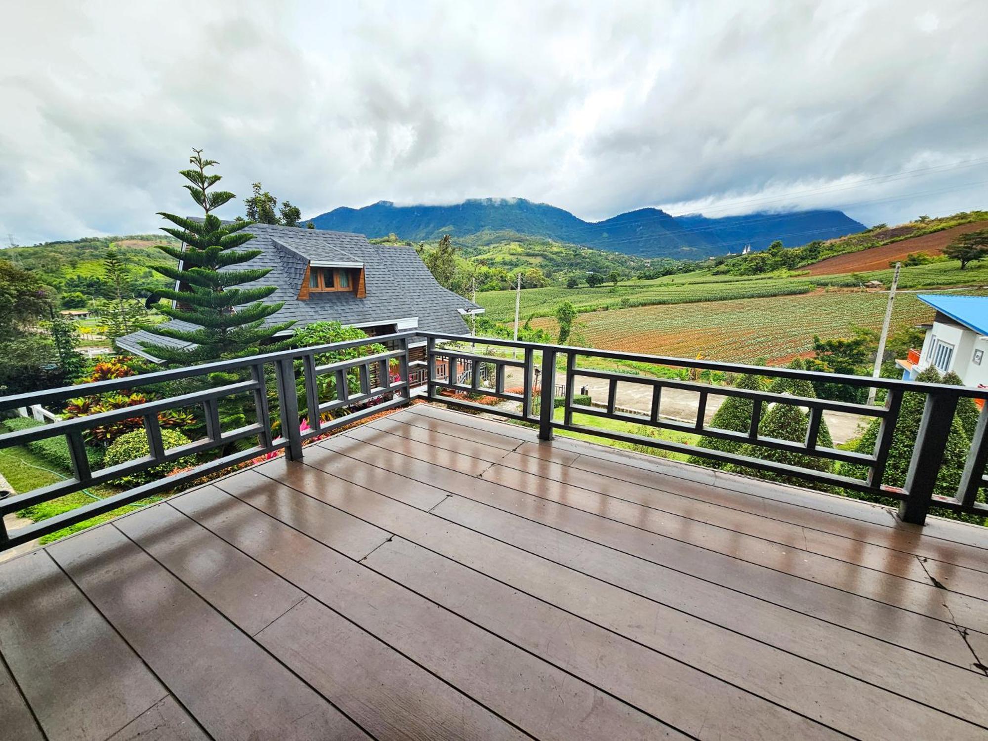 My Log Home Resort Ban Huai Phai Exterior photo